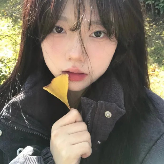 下放前资本家大小姐卷家产跑路了
